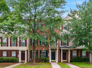 44261 Huron Ter, Ashburn, VA 20147