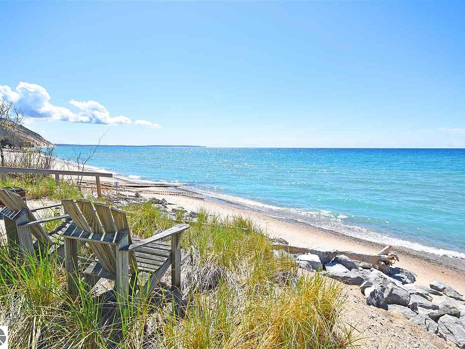 11520-s-lake-michigan-dr-empire-mi-49630-zillow