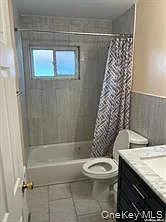 3 bed, 1.0 bath, 1056 sqft, $2,800 — Photo 2