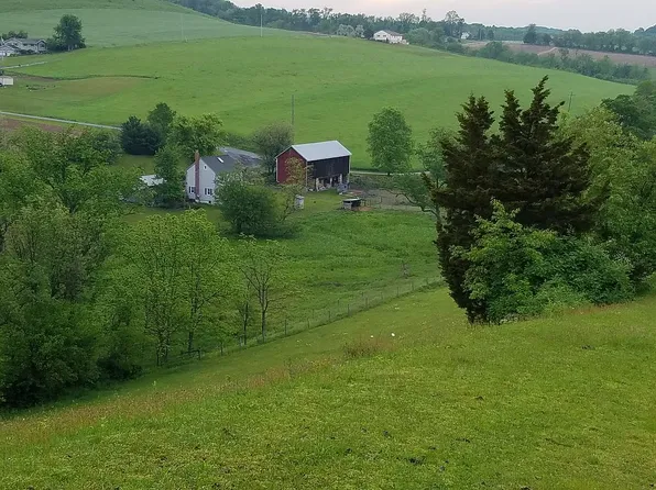 218 Grim Rd, Kutztown, PA 19530