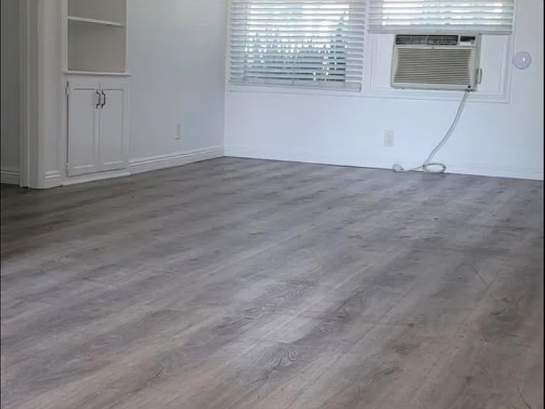 1653 N Vista St #2 — Photo 3