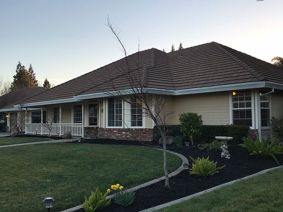1st image of 1690 Corsica Dr