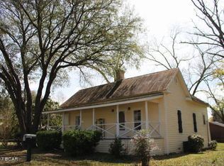 2463 3rd Ave, Alford, FL 32420