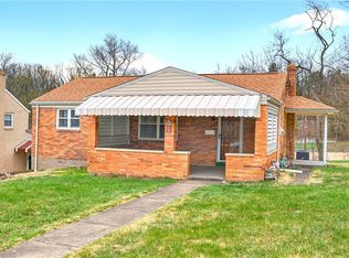 4632 Woodhill Dr, Homestead, PA 15120