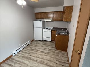 35 Woodmere Court, Appleton, WI 54911