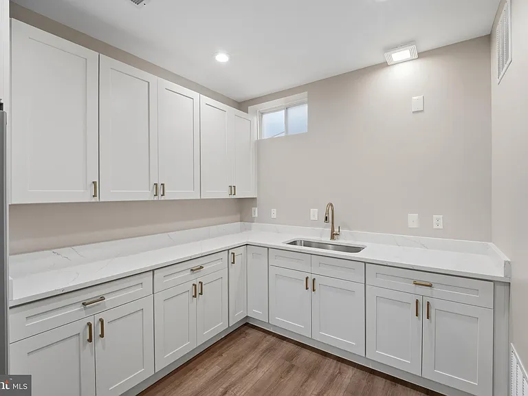 11701 Town Green Rd — Photo 45