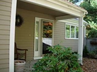 33 Fifer Ln, Lexington, MA 02420