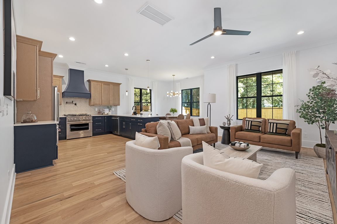 next background image