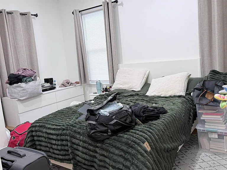 1039 Summit Ave #3 — Photo 4