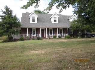 5405 Windrow Rd, Rockvale, TN 37153