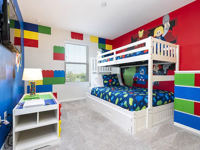 Carey Palm Cir — Photo 2
