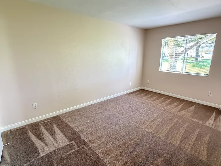 12722 Lakeshore Dr #A — Photo 12