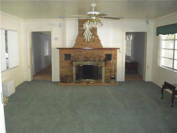 4th image of 6129 Hayes St