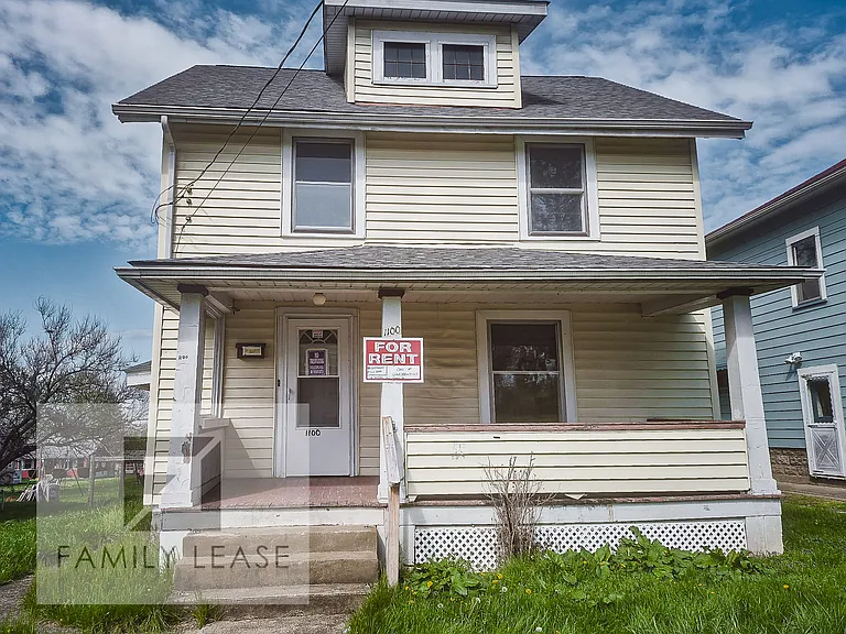 1100 Sherman Ave — Photo 2