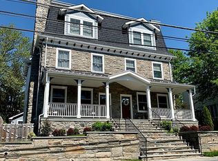 109 W Gravers Ln, Philadelphia, PA 19118