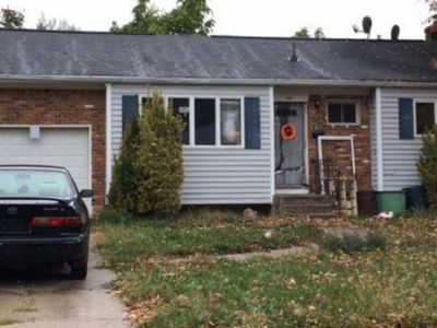 156 Oakland Ave, Central Islip, NY, 11722