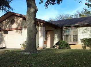 8641 Oakridge Loop, Laredo, TX 78045