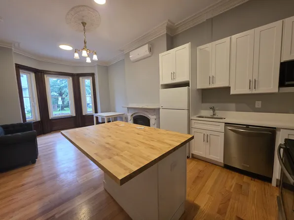 98 Mount Pleasant Ave #1, Roxbury, MA 02119