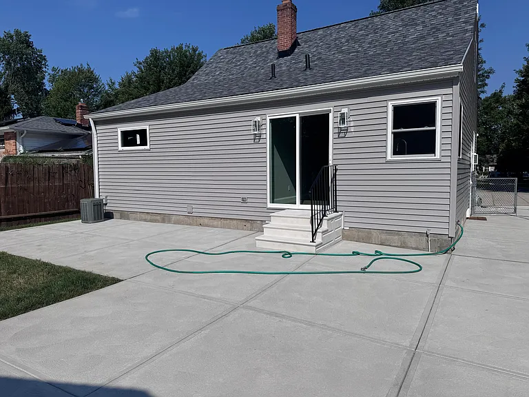 6831 Franke Rd — Photo 19