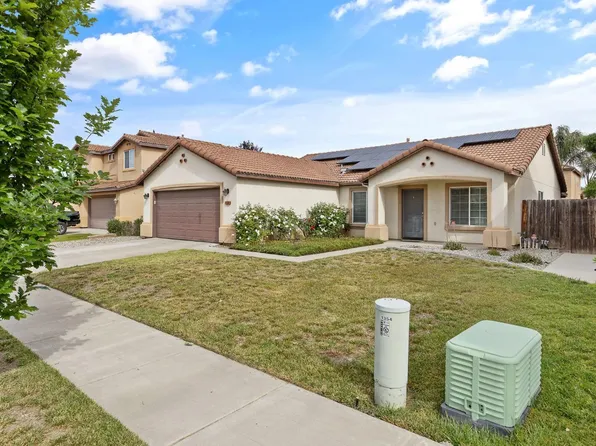1356 W Castoro Way, Hanford, CA 93230