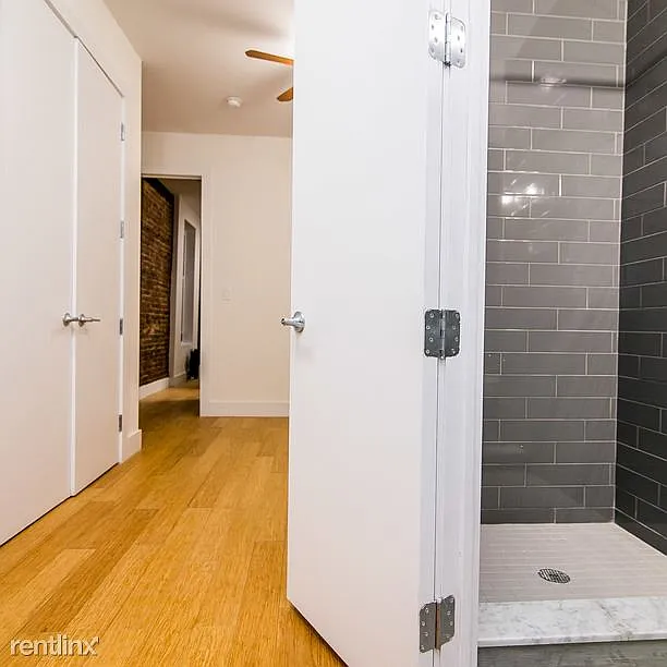 256_Graham_Avenue-21 (1)