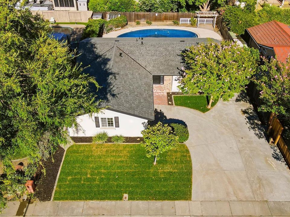 1st image of 707 Granada Lane