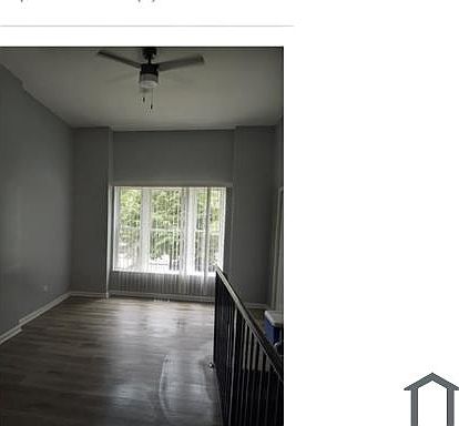 1st image of 4037 S Prairie Ave #1