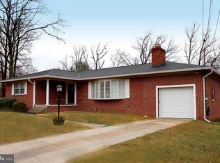 10113 Phoebe Ln, Hyattsville, MD