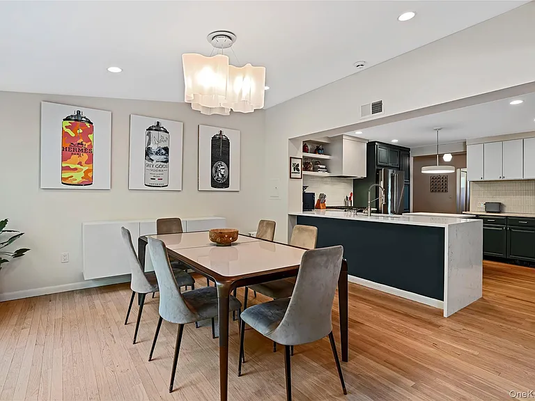 97 Hanson Ln — Photo 8