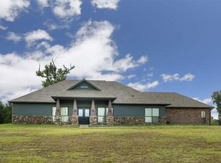 145 Deerfield Rd S, Longview, TX 75605