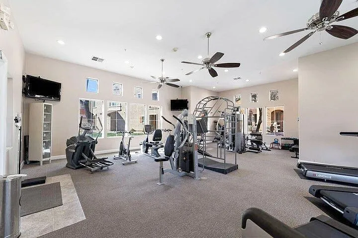 240 W Juniper Ave #1027 — Photo 26