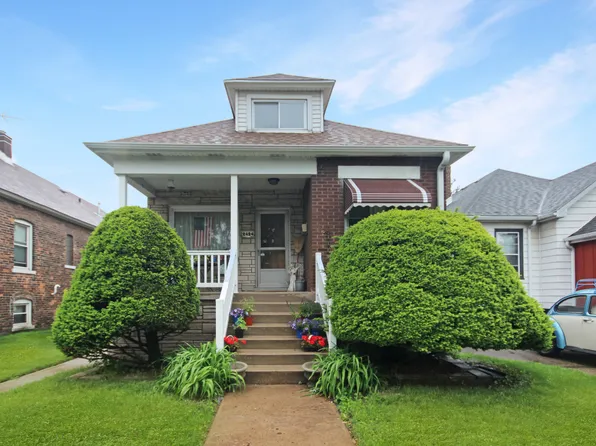 2424 Birch Ave, Whiting, IN 46394