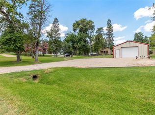 220 Lake Front Dr, Mabank, TX 75156