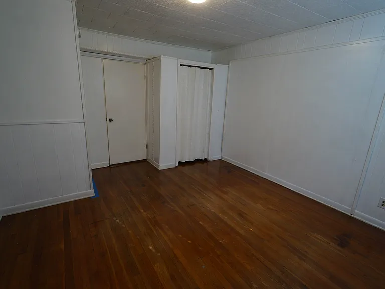 301 Hill Side St — Photo 5