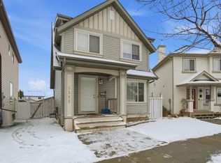 5515 Stevens Cres NW, Edmonton, AB T6R 3R4