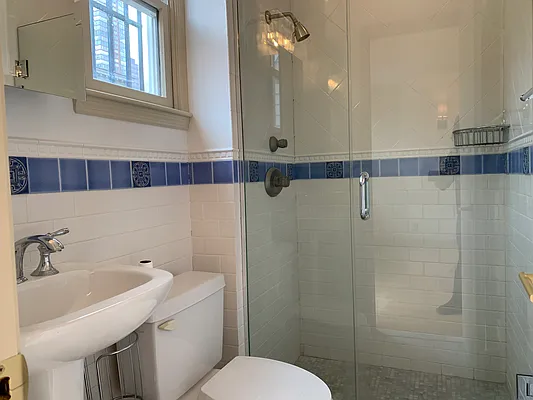 Rented by Corcoran | media 11