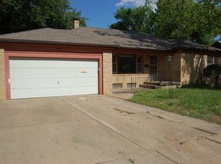2026 N Hood St, Wichita, KS 67203