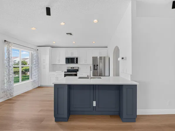 18270 CORAL CHASE Drive, Boca Raton, FL 33498