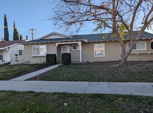 24312 Vanowen St, West Hills, CA 91307