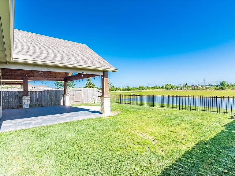 3094 Camden Park Ln — Photo 36