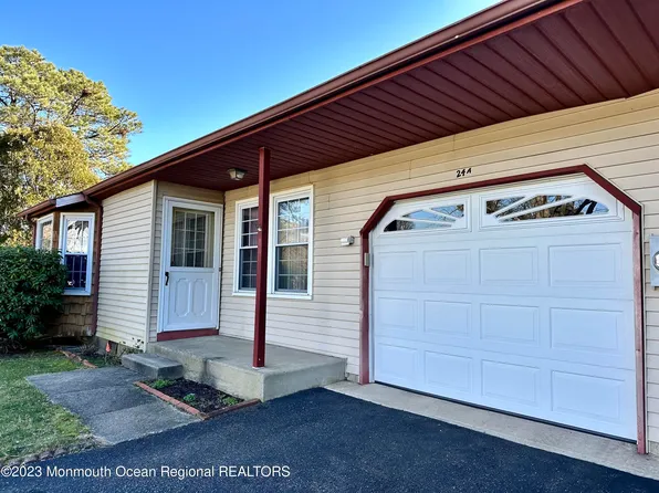24A Amesbury Road, Whiting, NJ 08759