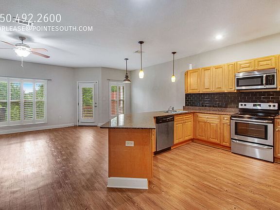 5th image of 408 Arbor Lake Dr