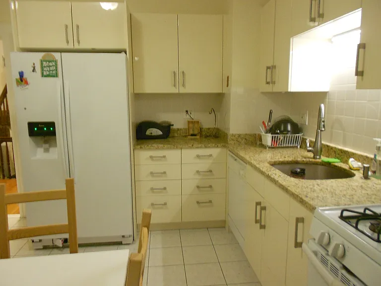 63 Fairbanks St #2Z — Photo 2