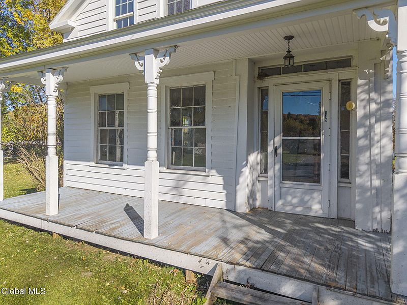 3rd image of 149 Langley Road