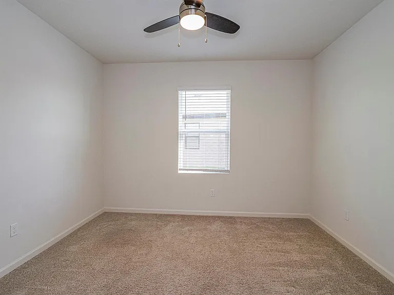 4103 Keeson Cir — Photo 22