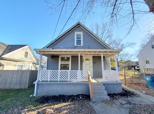 549 S Crescent Ave, Independence, MO 64053