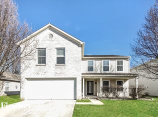 2013 Prairie Sky Ln, Greenwood, IN