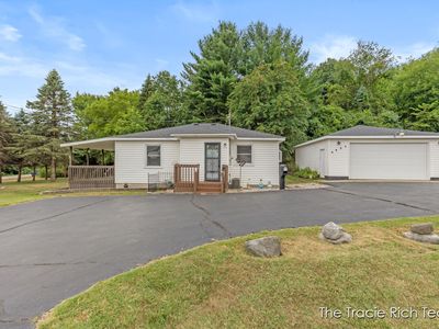 6894 Kuttshill Dr NE, Rockford, MI, 49341