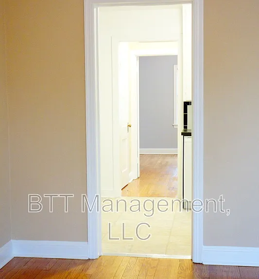 8210 Greenwood Ave #4 — Photo 17