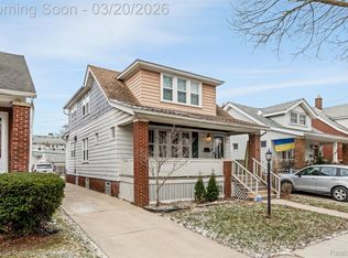 1471 Maryland St, Grosse Pointe Park, MI